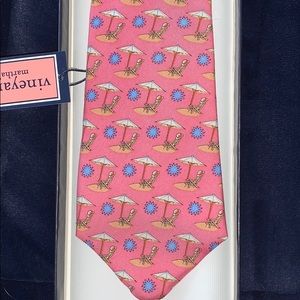Vineyard Vines Tie